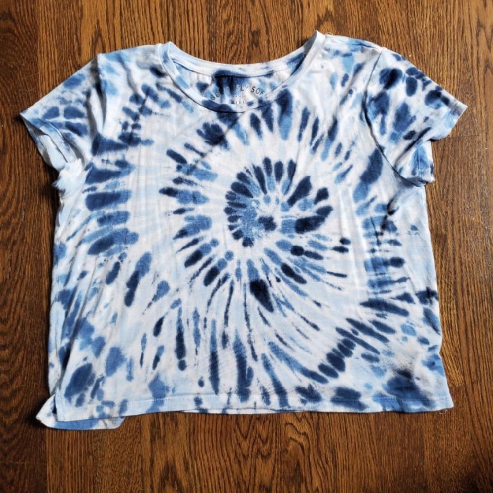 Aeropostale girls tie dye short sleeve T shirt